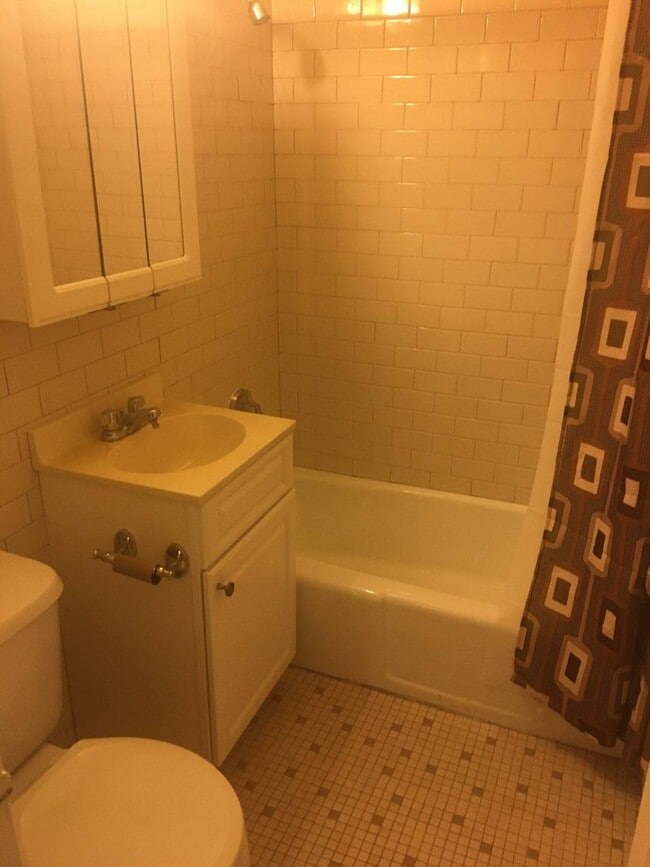Photo - 360 Market St Condo Unit 12