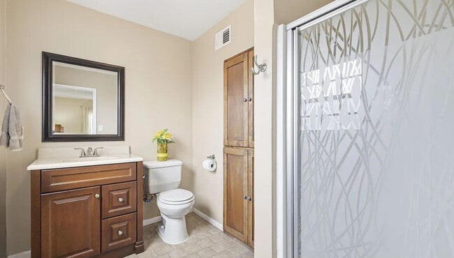 Photo - 16901 Simonds St