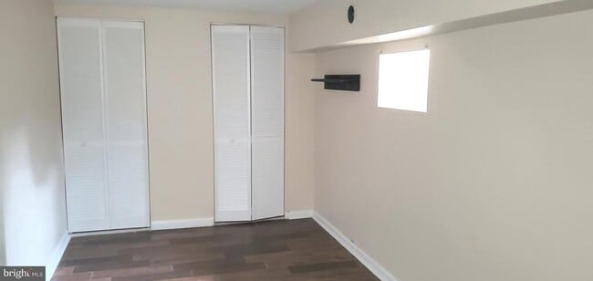 Photo - 611 W York St