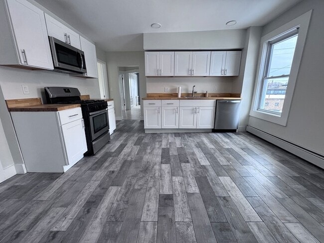 Photo - 116-118 Lawrence Street Unit 2 Unit 2