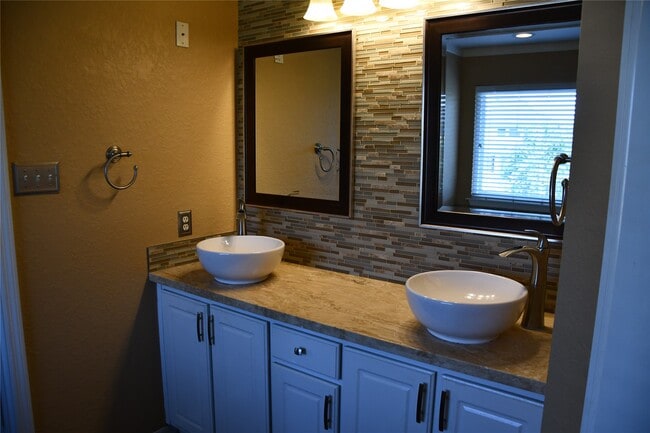 Photo - 18118 Cypress Valley Ln