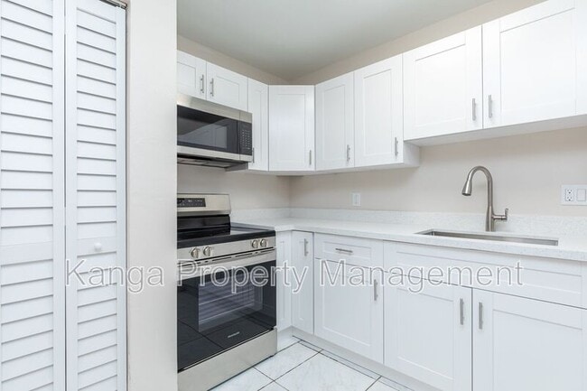 Photo - 7750 SW 10th Ct Unidad #B