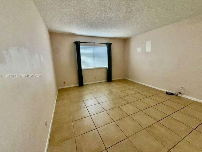 Photo - 16481 Blatt Blvd Unit 102