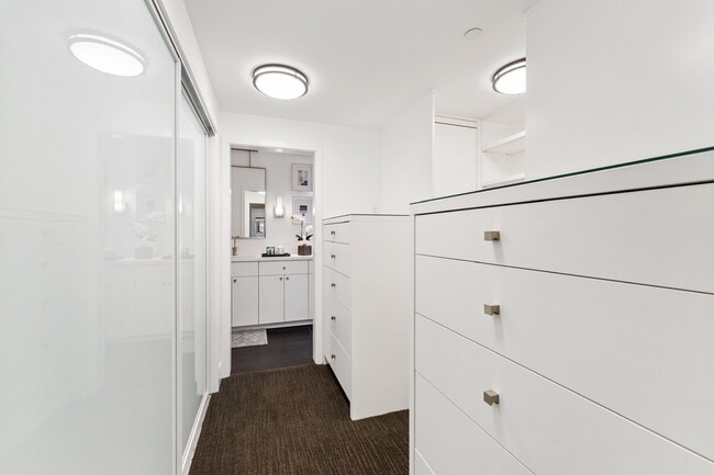 Photo - 305 SW Montgomery St