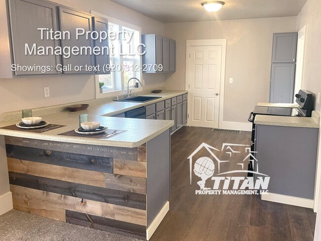 Photo - 1126 Central St