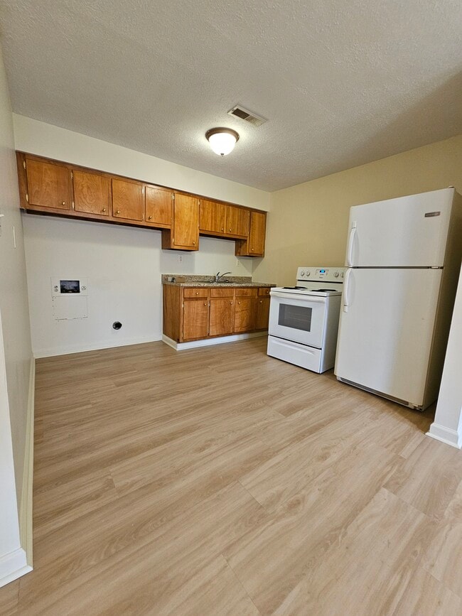 Photo - 160 Township Road 1316 Unit 1