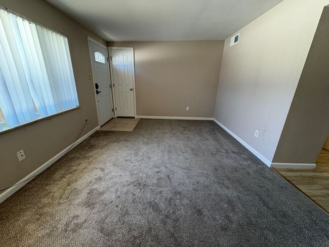 Photo - 1 Bed 1 Bath Condo in Colorado Springs