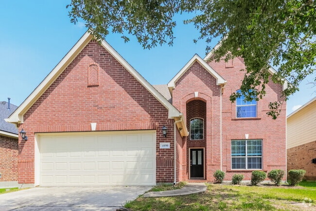 Building Photo - 4939 Forest Hurst Dr Rental