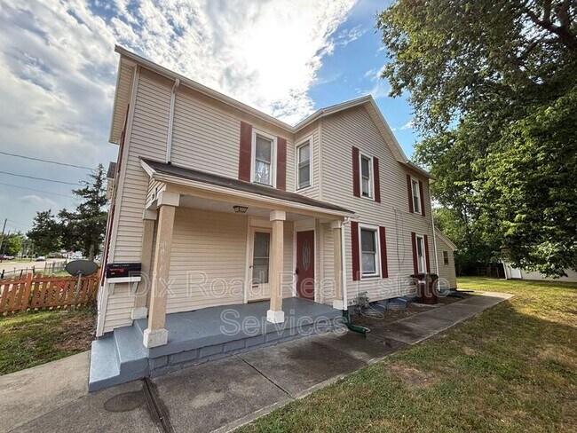 Photo - 508 Lincoln St Casa