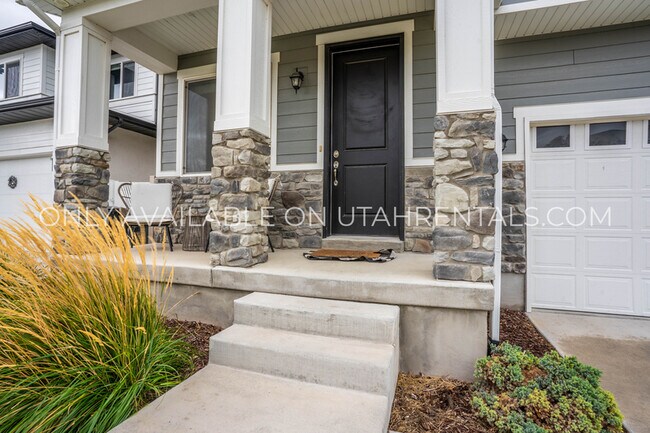 Photo - 78 E Rose Way