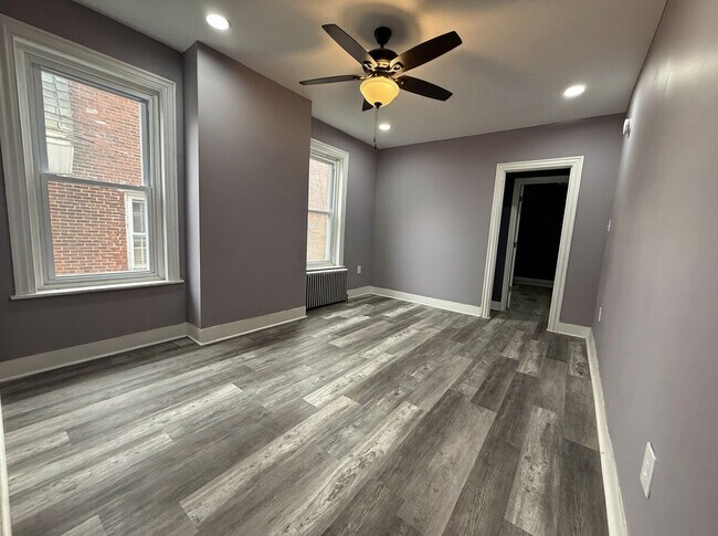 Photo - 347 Kerlin St Unit 3