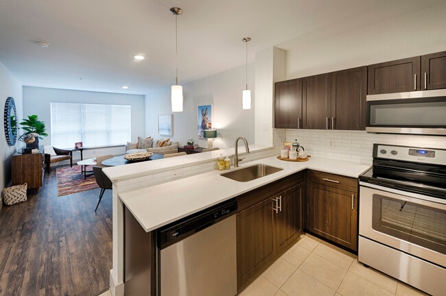 Building Photo - 2222 Smith