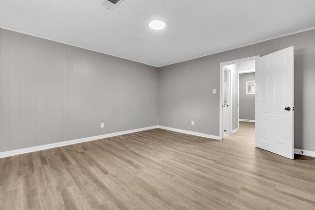 Photo - 1880 Glory Cir