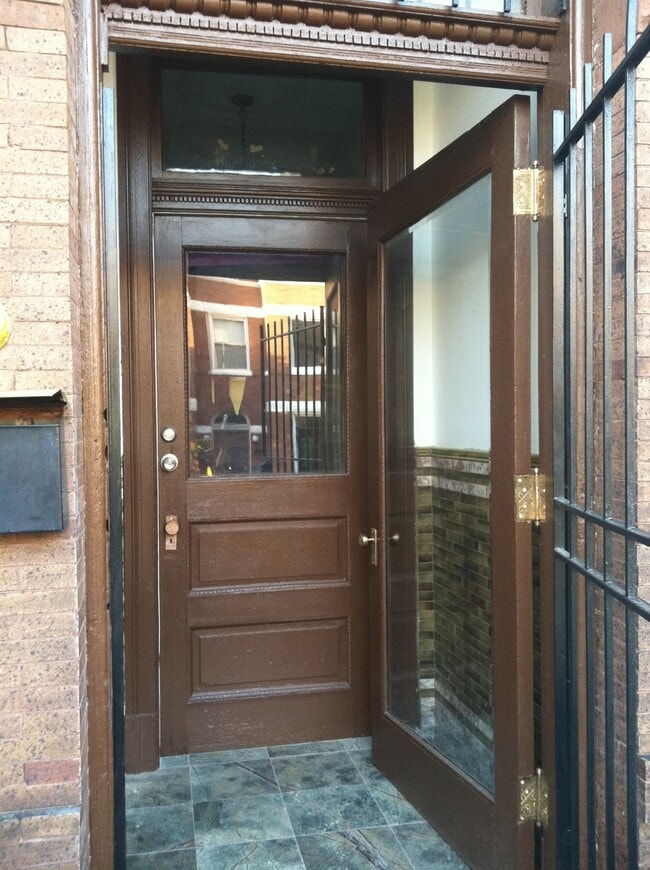Photo - 75 Seaton Pl NW Unidad 1