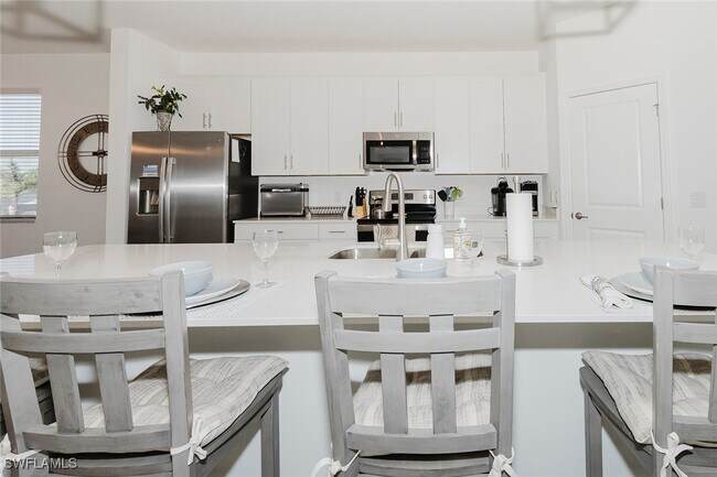 Building Photo - 5728 Oakmont Ct Unit 8921