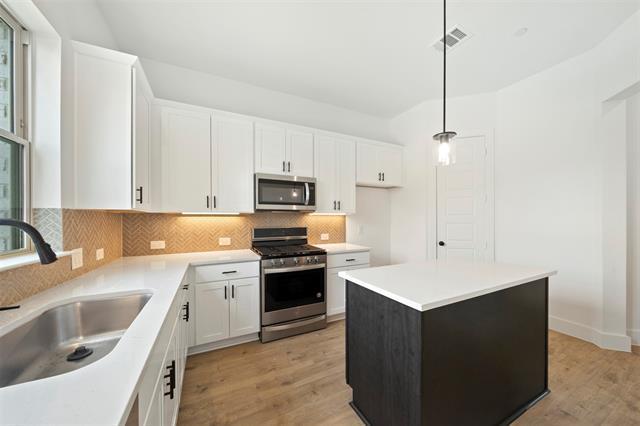 Photo - 4408 Elm Spgs St