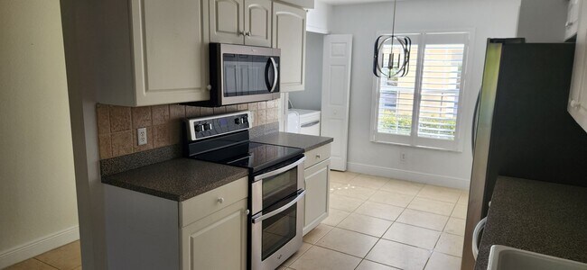 Photo - 4925 Sandra Bay Dr Unit BERMUDA PALMS 2-101