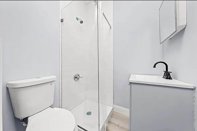 Photo - Saint Nicholas Avenue