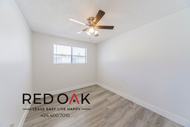 12883 San Fernando Rd Unit 8
