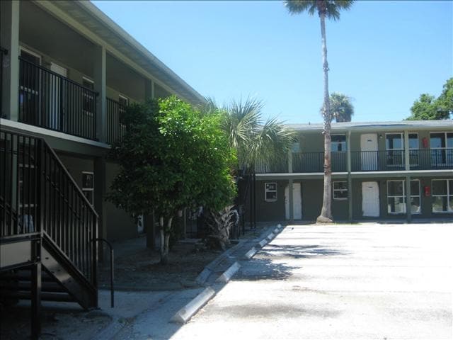 Apartamentos Riverpark - Riverpark Apartments