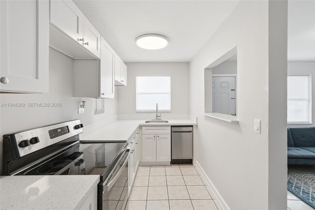 Photo - 2651 NW 13th St Unit 41