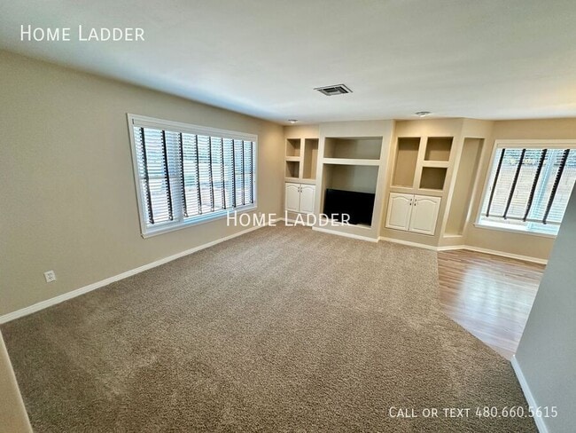 Photo - 13818 N 20th St