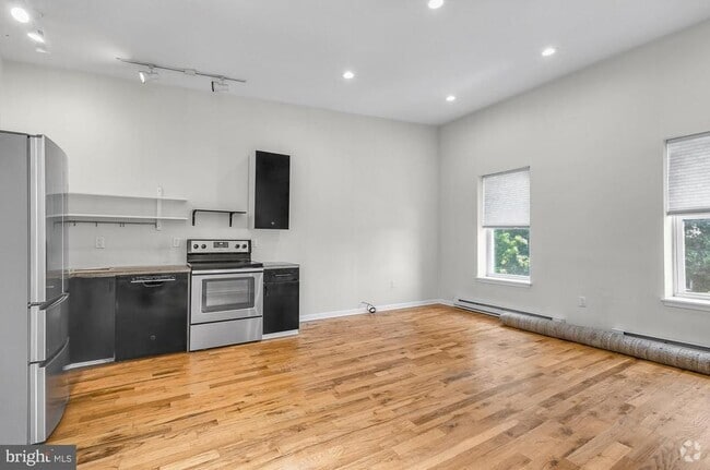 Building Photo - 2106 E York St Unit 3 Rental