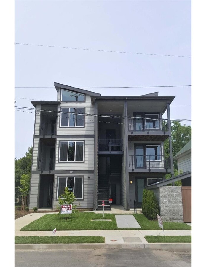 Photo - 85 N Going St