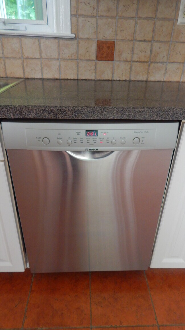 Photo - 274 Edison Rd Unidad A