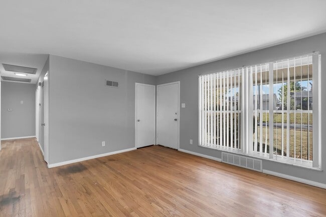 Photo - Spacious Single Family Home In Florissant with a Walk Out Basement!!