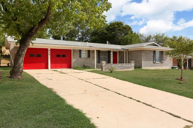 Photo - 619 Northstar Dr