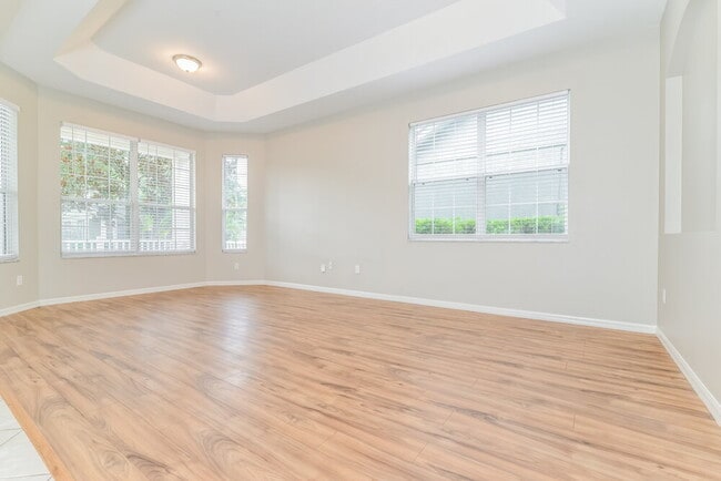 Photo - 14221 Lake Live Oak Dr