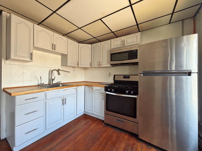 Photo - 169 Liberty St Unit 2
