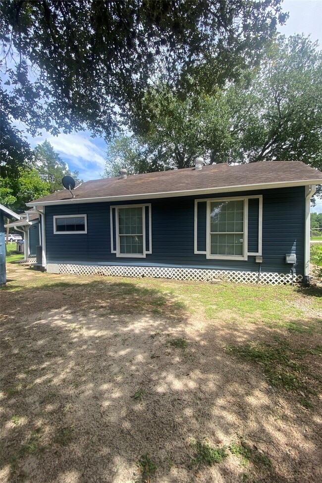 Photo - 419 S 4th St