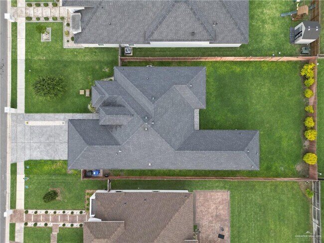 Photo - 2401 Cornell Ave