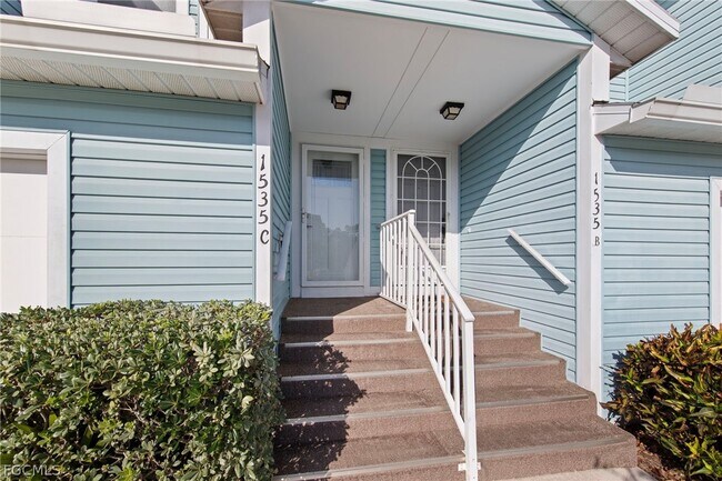 Photo - 1535 Trafalgar Ln