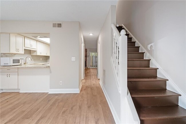 Photo - 469 Granite Ridge Pl