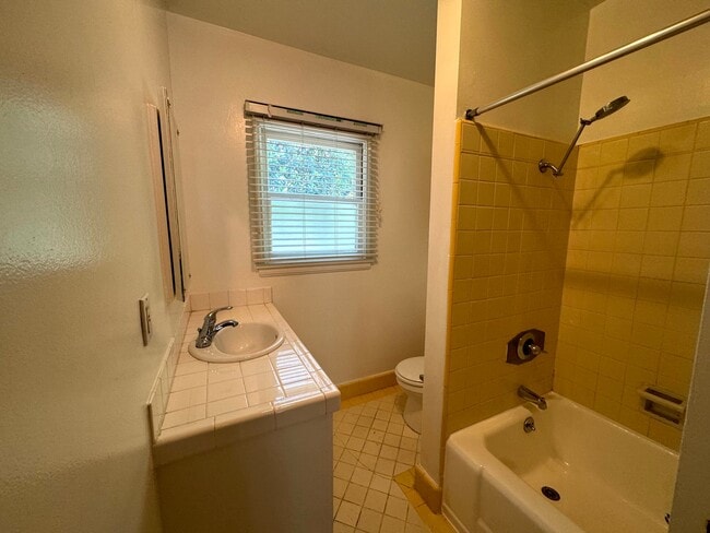 Photo - 1271 N Crescent Heights Blvd Unidad 1.4