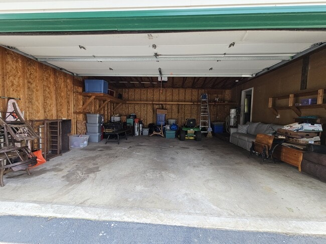 Photo - 131 E Church St