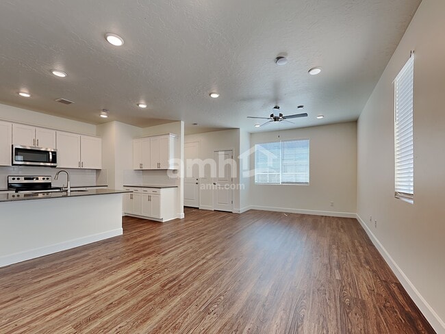 Photo - 6721 Mountain Maple Dr