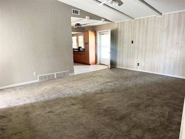 Photo - 145 Price Dr