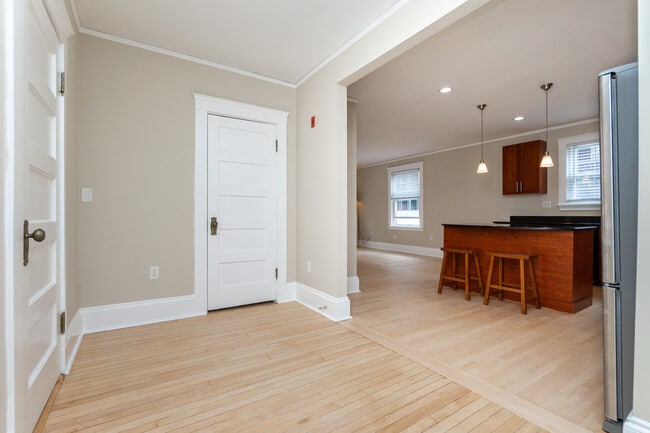 Photo - 22 Centre St Unit 3