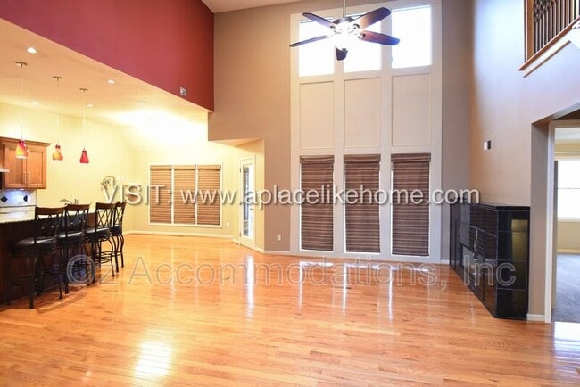Photo - 1140 SW Huntington Rd