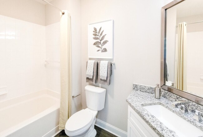 Bathroom - 44801 Milestone Sq Unit 303