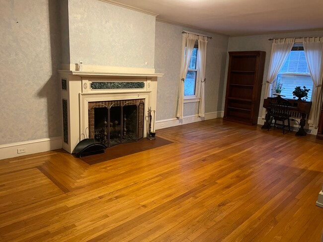 Photo - 100 Ridge St
