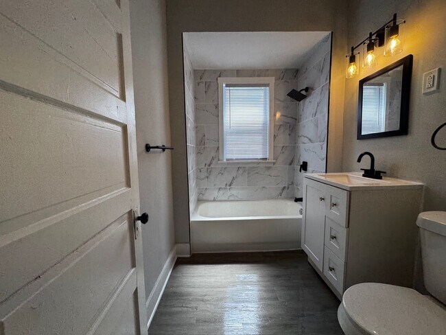 Photo - 386 E 152nd St Unit 386 E 152 ST -   Down