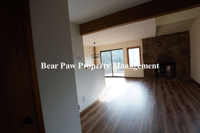 Photo - Cute Condo in North Evergreen!