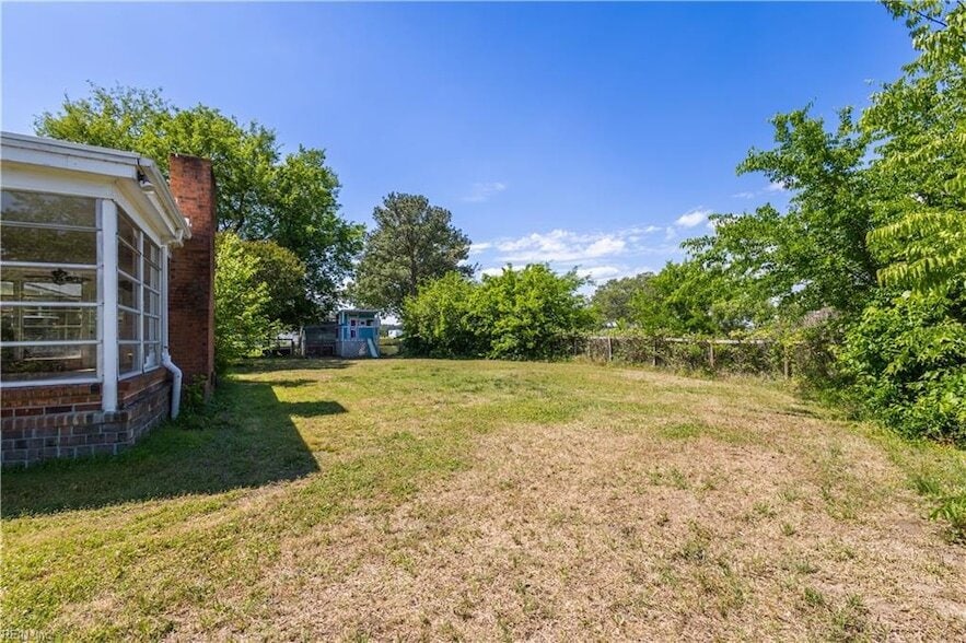 Photo - 414 Shoreline Dr