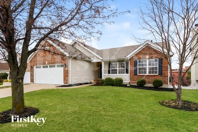 Photo - 14 Rivermeadows Dr