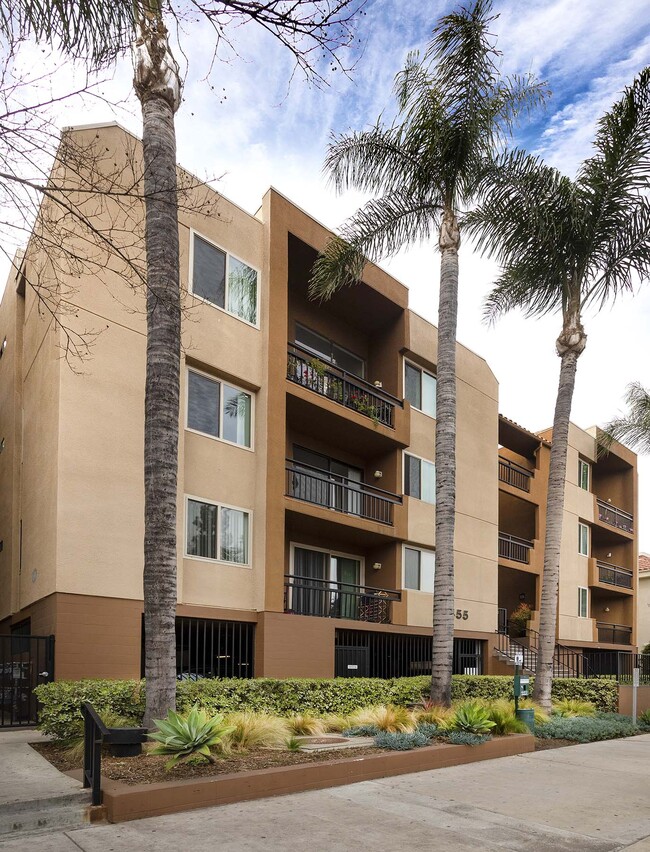 Photo - White Oak Gardens